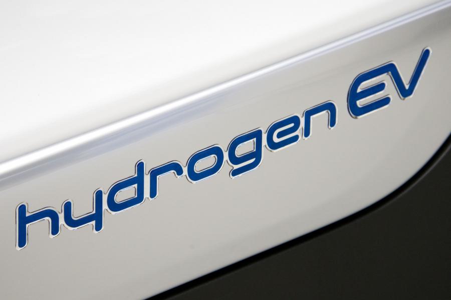  Hyundai Tucson Fuel Cell 2014 года  (фото 24 из 32)